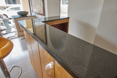 D72_6148-08-11-18-Showroom